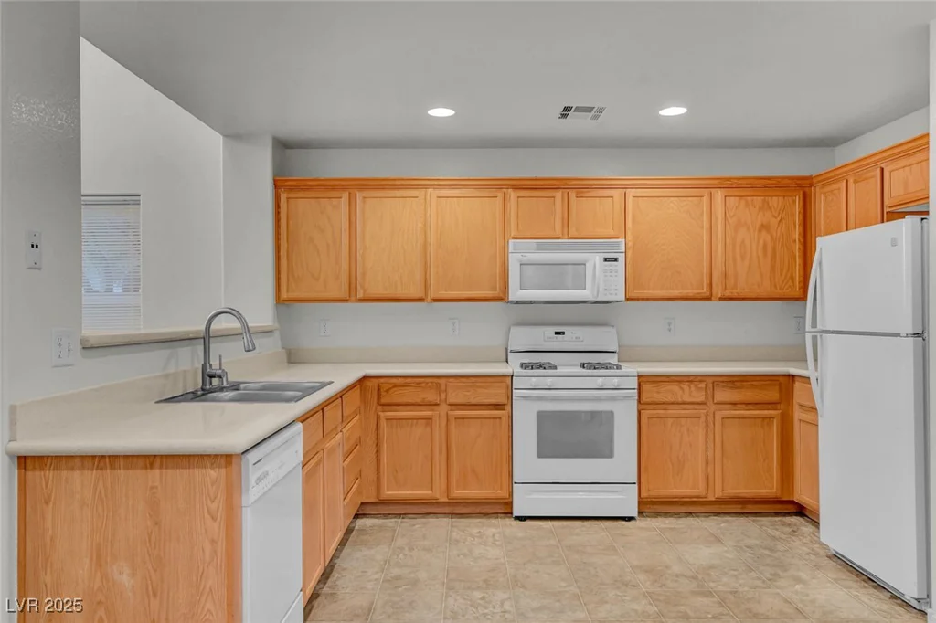 962 Grand Cerritos, Las Vegas, NV 89183