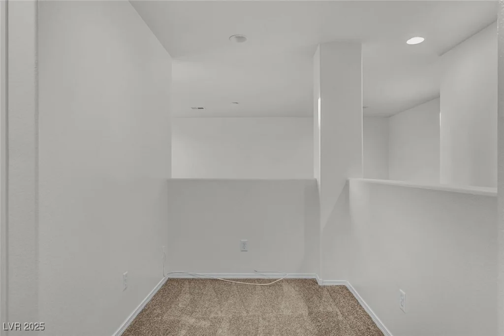 962 Grand Cerritos, Las Vegas, NV 89183
