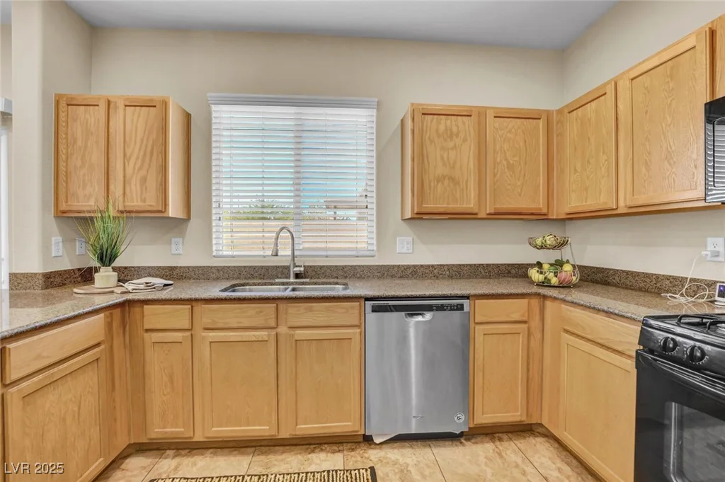 4944 SEVIER DESERT, North Las Vegas, NV 89081