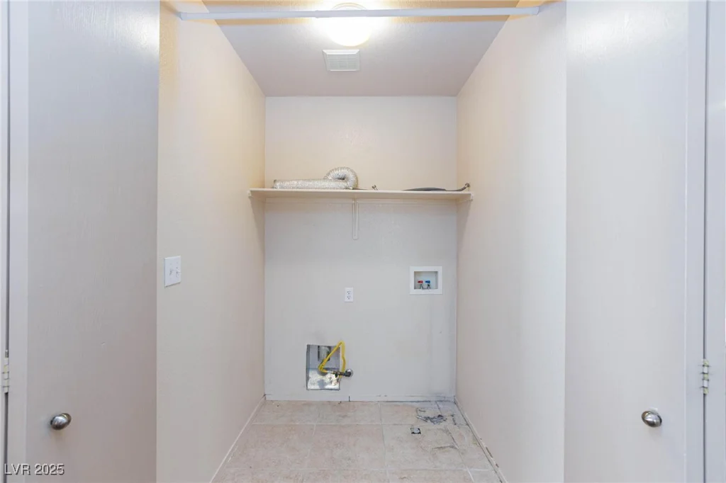 9748 Villa Lorena, Las Vegas, NV 89147