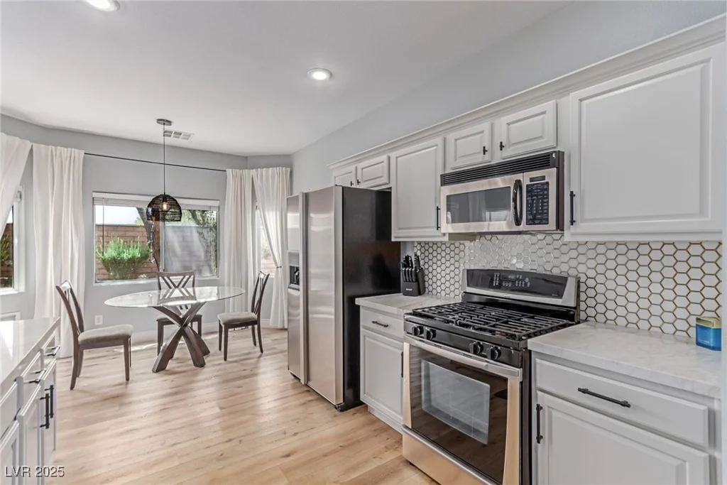 8355 Gardena Hills, Las Vegas, NV 89178