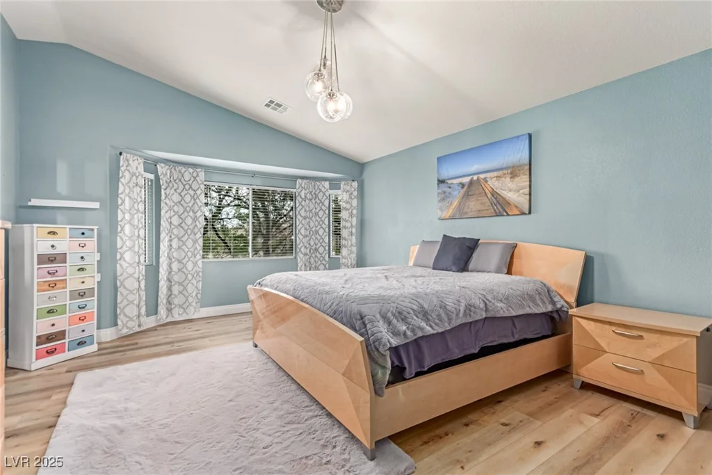 8355 Gardena Hills, Las Vegas, NV 89178