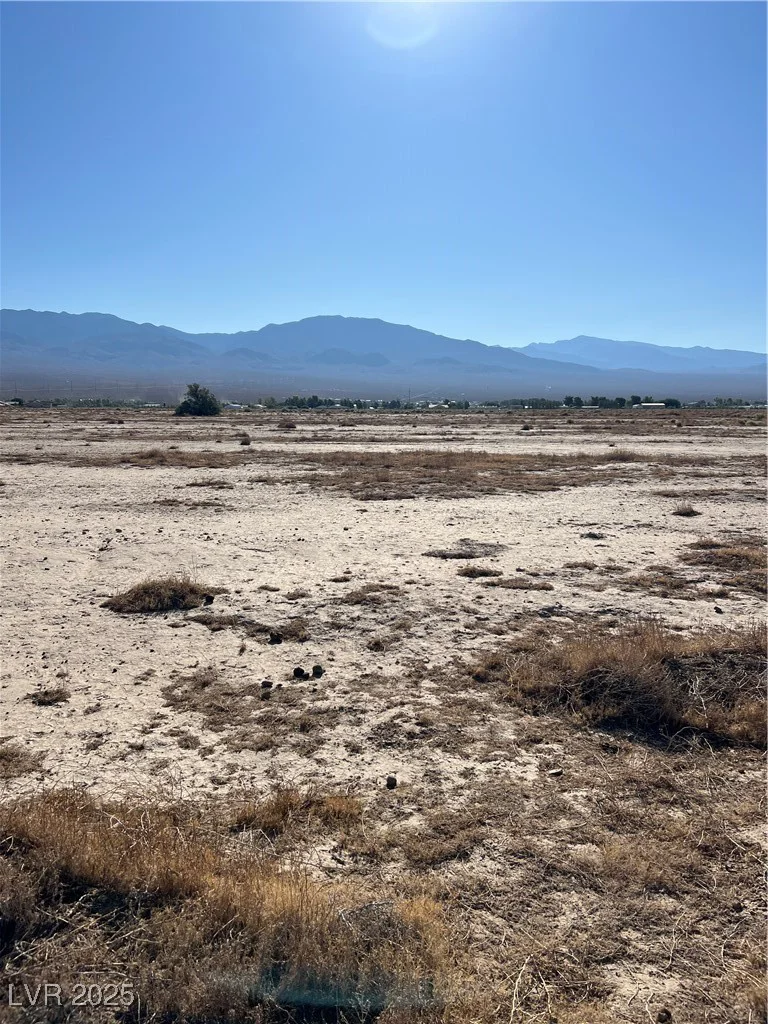 5811 Hewitt, Pahrump, NV 89060