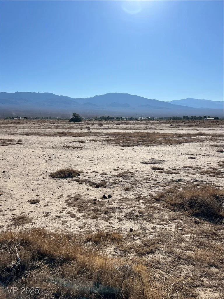 5811 Hewitt, Pahrump, NV 89060