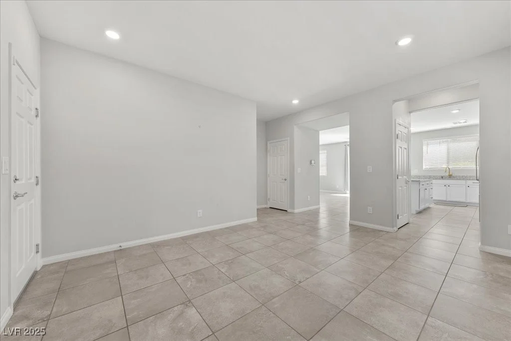 7726 Candle Rock, North Las Vegas, NV 89084
