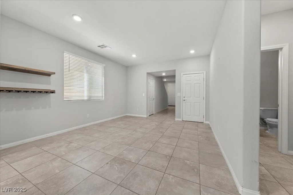 7726 Candle Rock, North Las Vegas, NV 89084