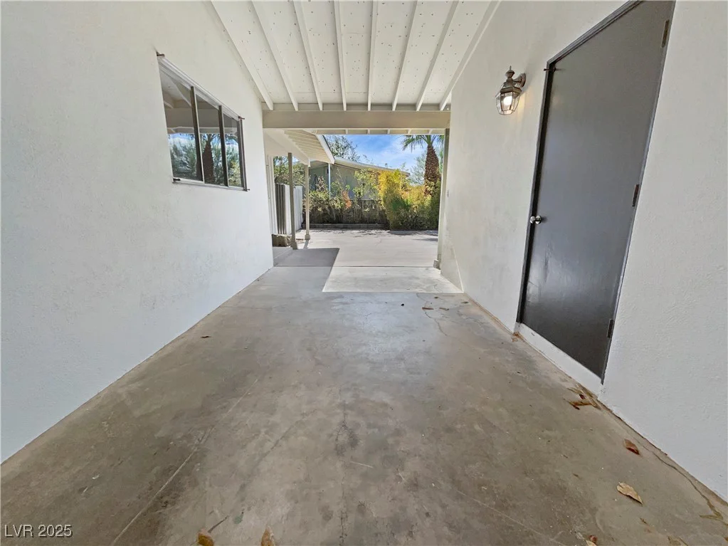 4201 Las Lomas, Las Vegas, NV 89102
