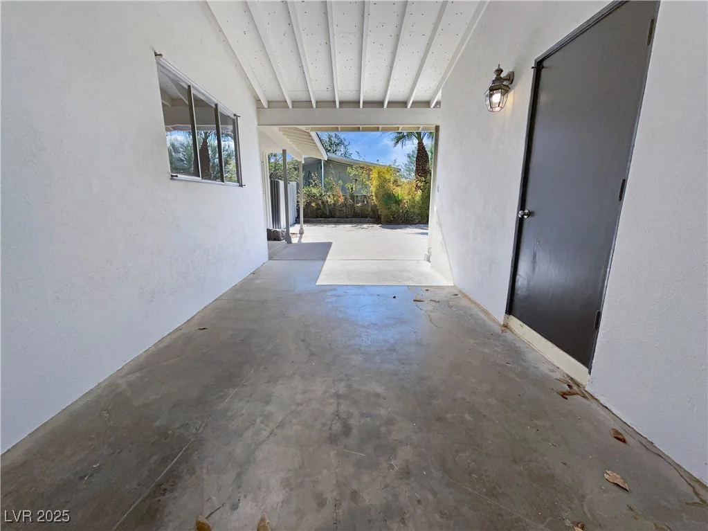 4201 Las Lomas, Las Vegas, NV 89102