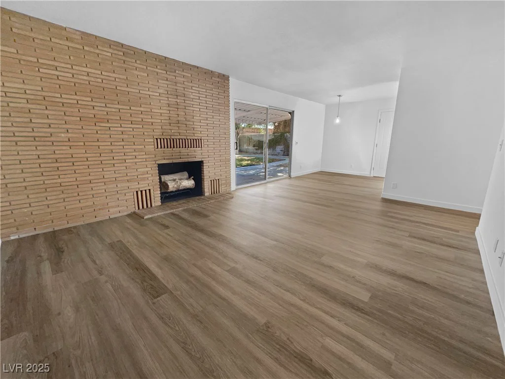 4201 Las Lomas, Las Vegas, NV 89102