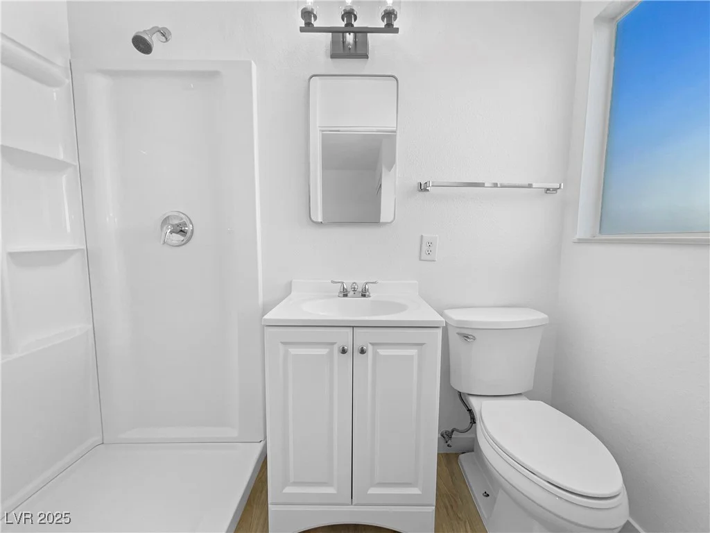 4201 Las Lomas, Las Vegas, NV 89102