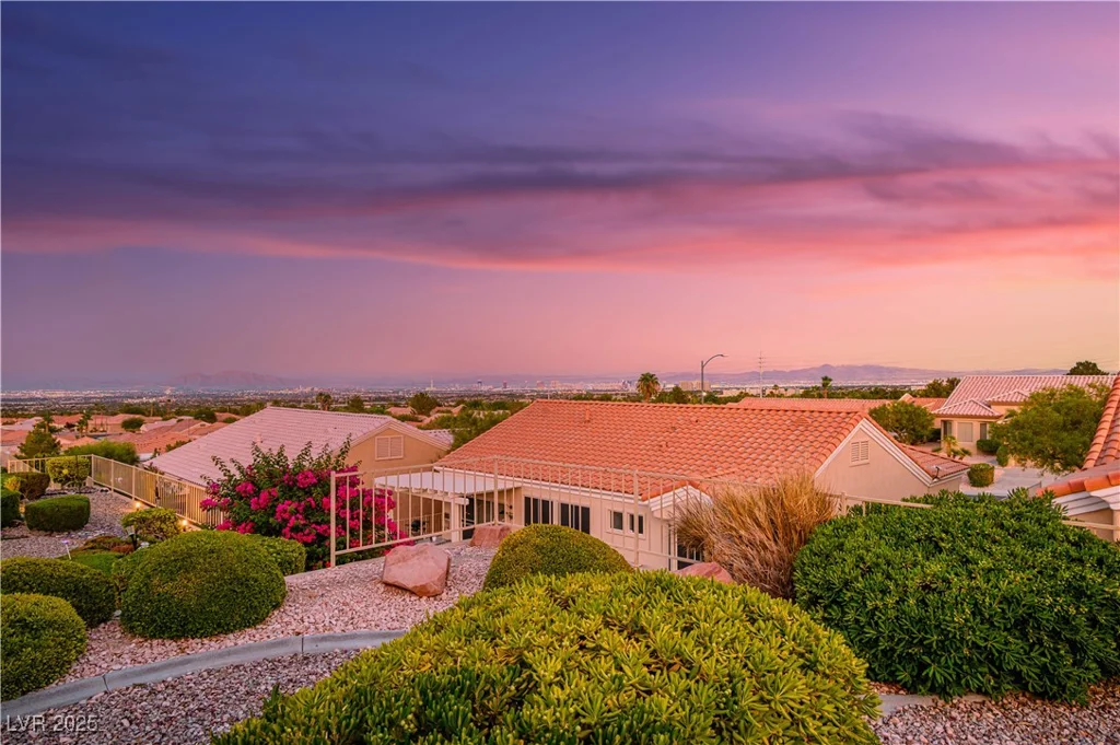 10817 Heritage Hills, Las Vegas, NV 89134