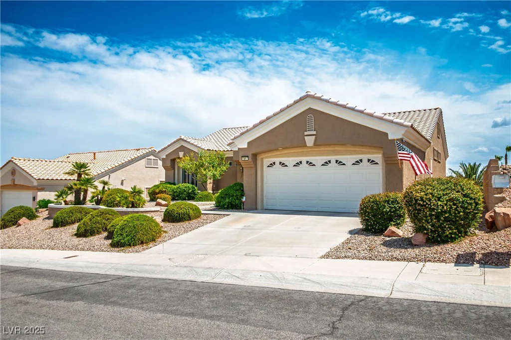 10817 Heritage Hills, Las Vegas, NV 89134