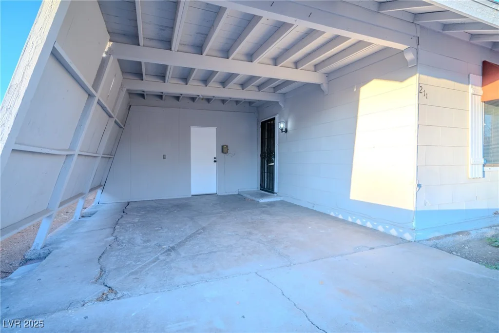 211 Nebraska, Henderson, NV 89015