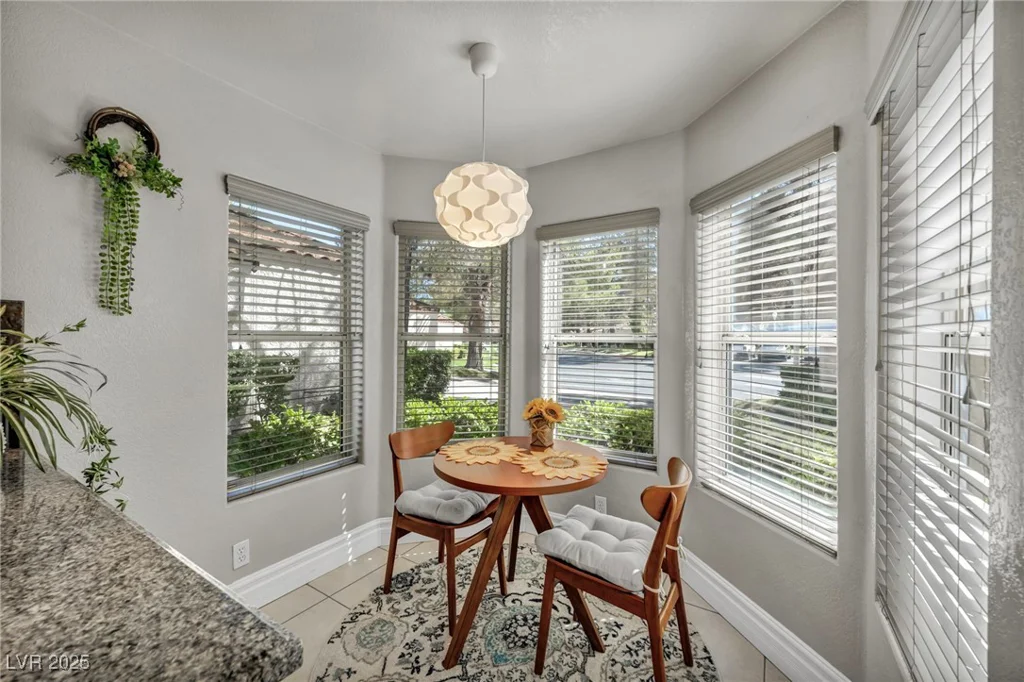 6954 Emerald Springs, Las Vegas, NV 89113