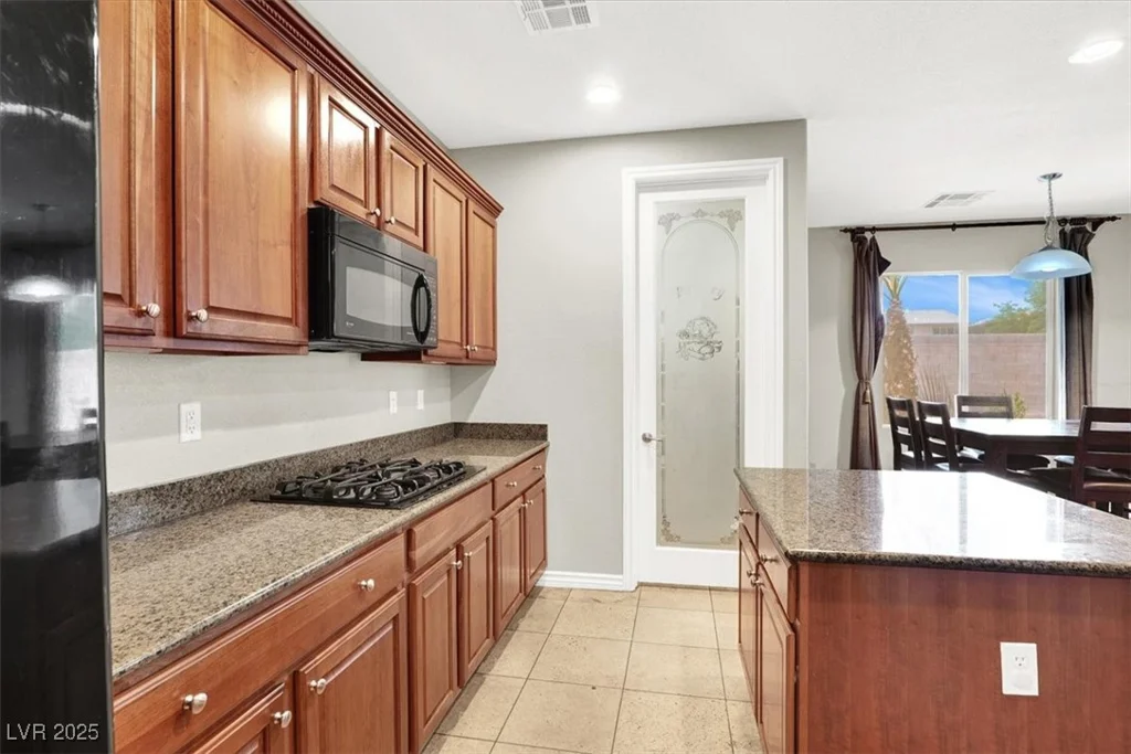 3916 Carol Bailey, North Las Vegas, NV 89081