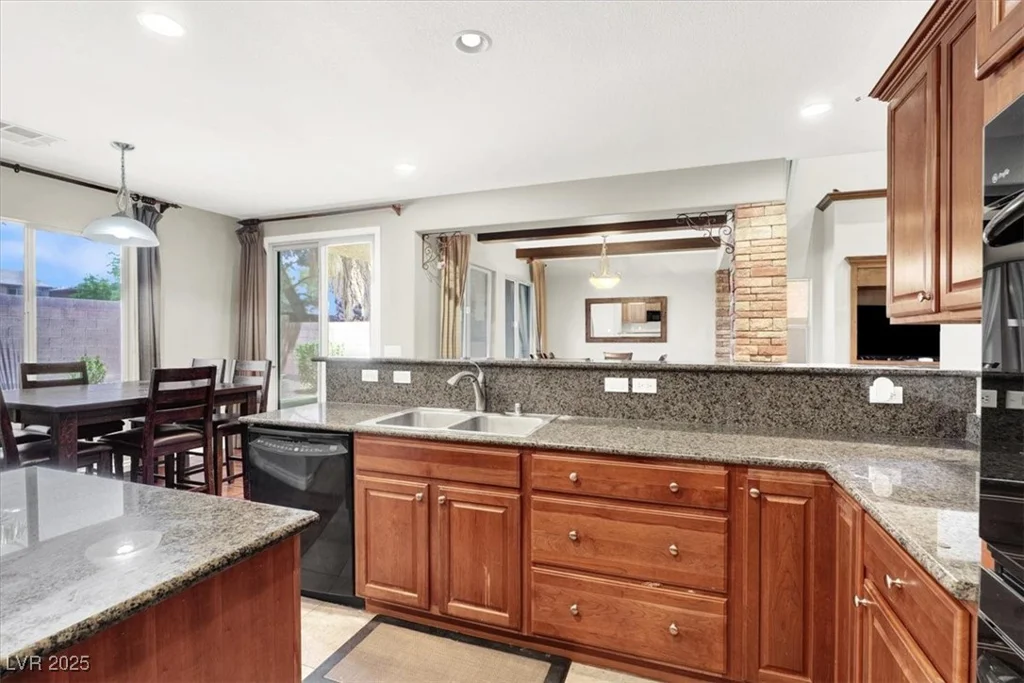 3916 Carol Bailey, North Las Vegas, NV 89081