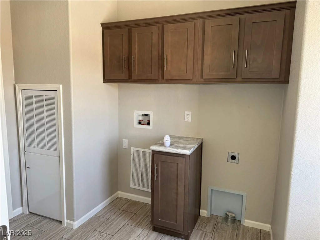 4561 Cheyenne, Pahrump, NV 89061