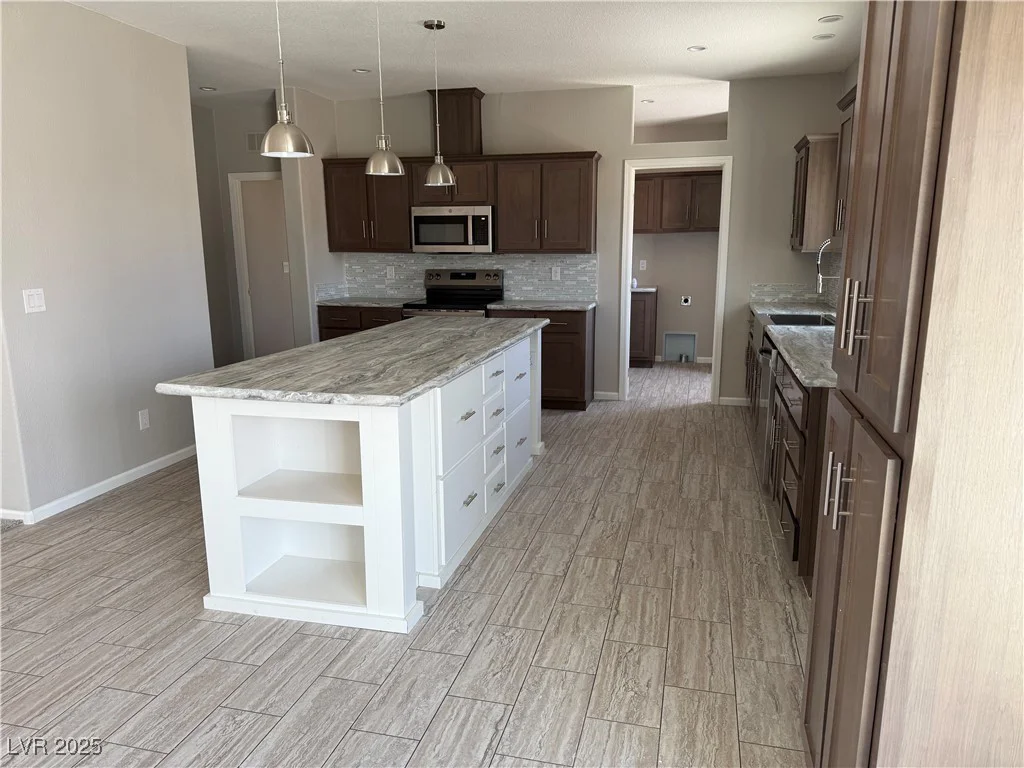 4561 Cheyenne, Pahrump, NV 89061