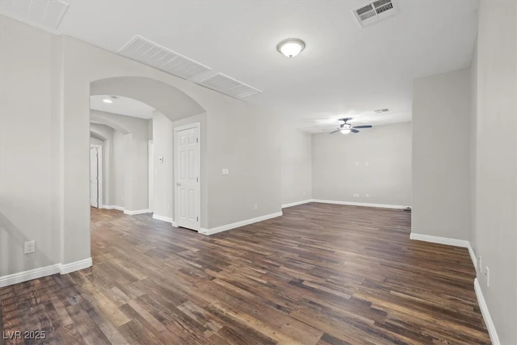 9143 Irish Elk, Las Vegas, NV 89149
