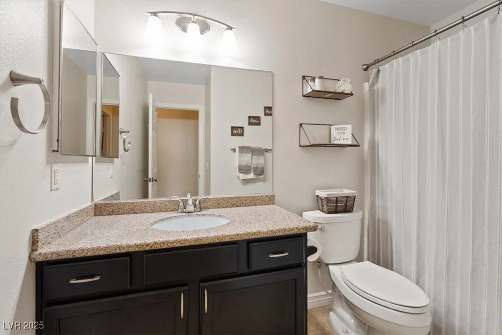 8840 Ackerman, Las Vegas, NV 89143