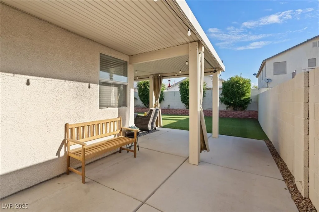 8840 Ackerman, Las Vegas, NV 89143