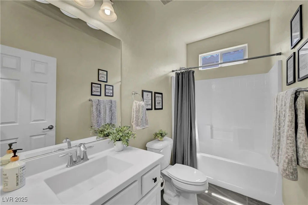 287 Via Della Fortuna, Henderson, NV 89011