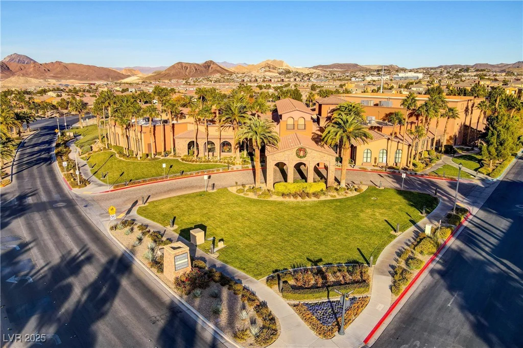 287 Via Della Fortuna, Henderson, NV 89011