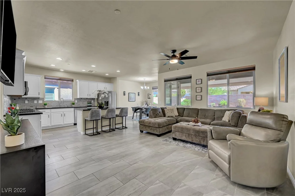 287 Via Della Fortuna, Henderson, NV 89011