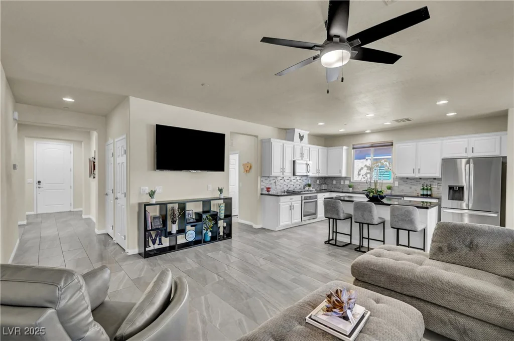 287 Via Della Fortuna, Henderson, NV 89011