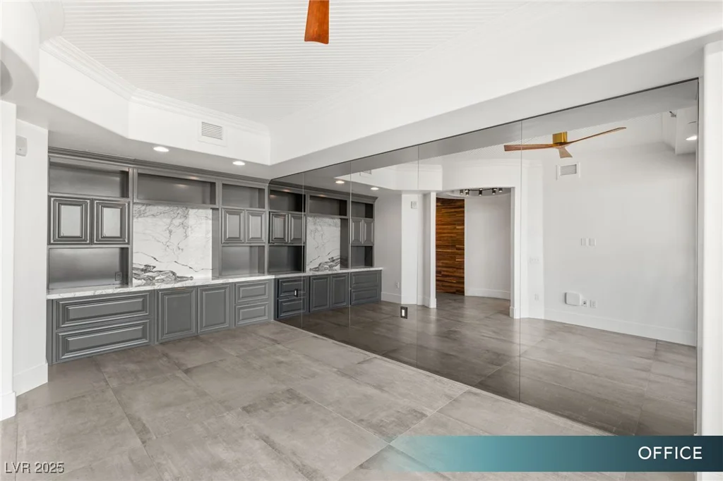 9101 Alta, Las Vegas, NV 89145