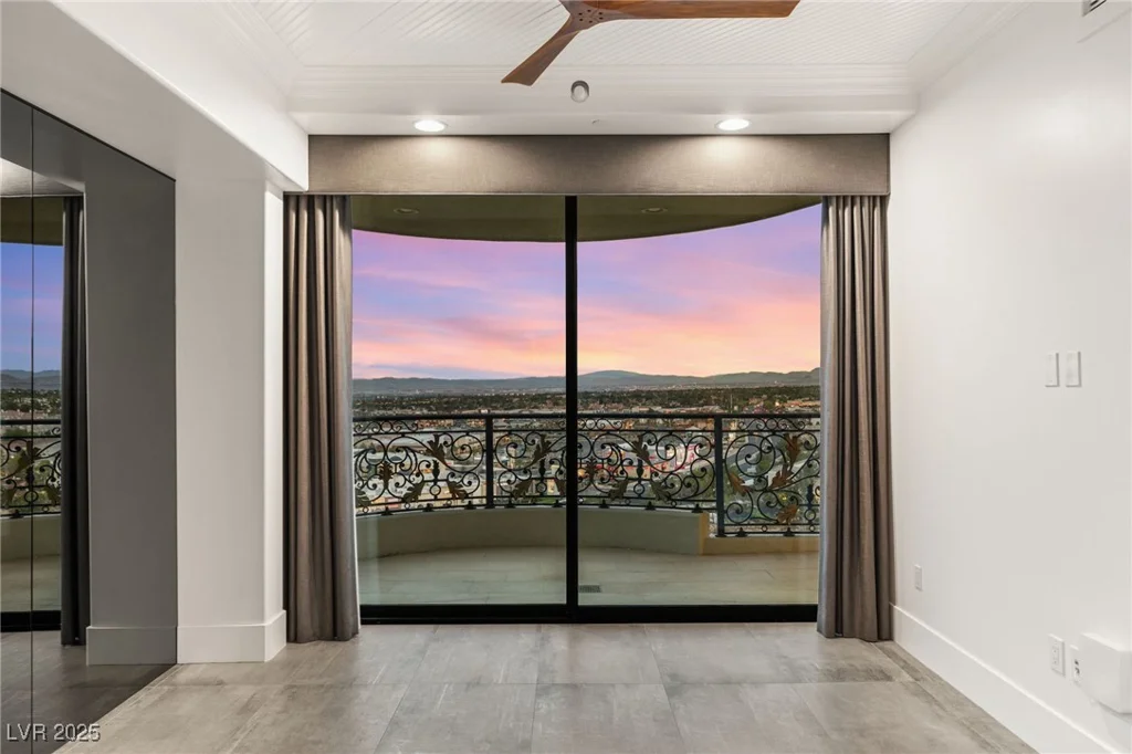 9101 Alta, Las Vegas, NV 89145