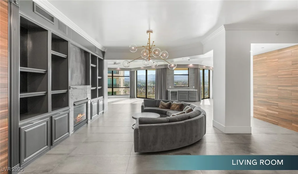 9101 Alta, Las Vegas, NV 89145