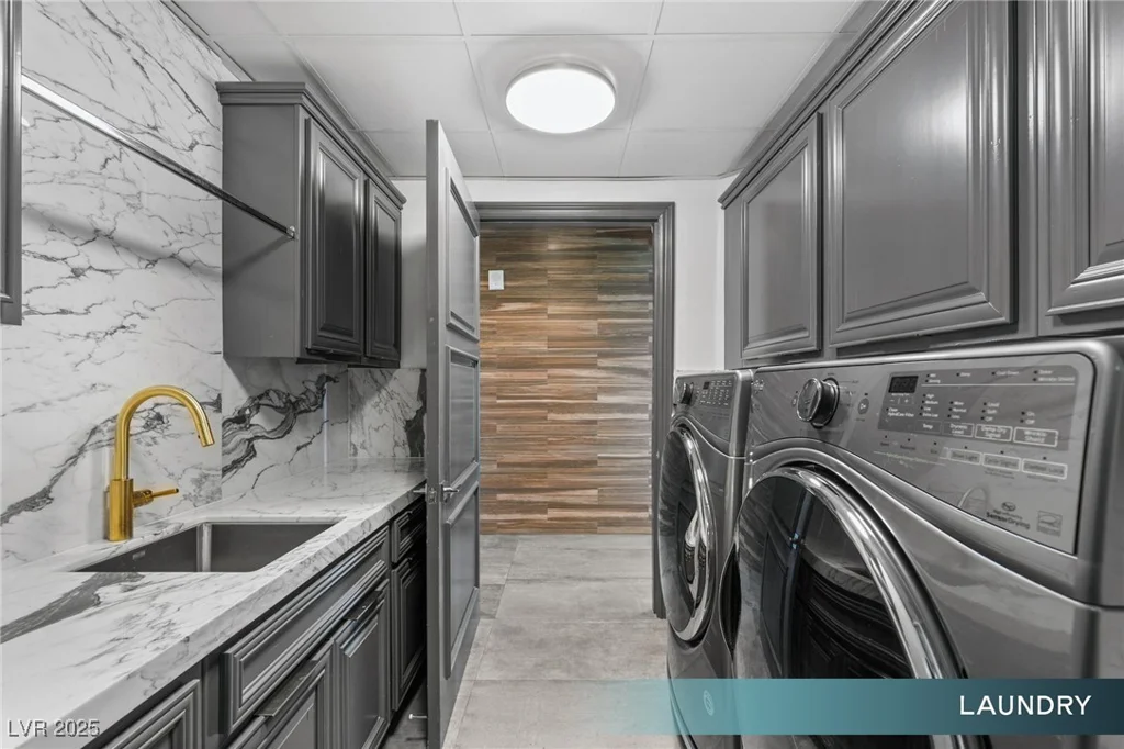 9101 Alta, Las Vegas, NV 89145