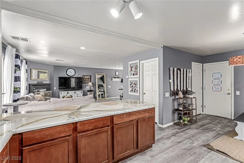 8910 Marmo, Las Vegas, NV 89148