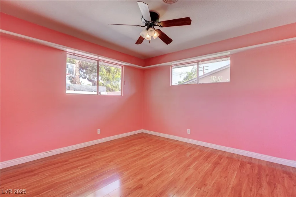 125 Rancho Vista, Las Vegas, NV 89106