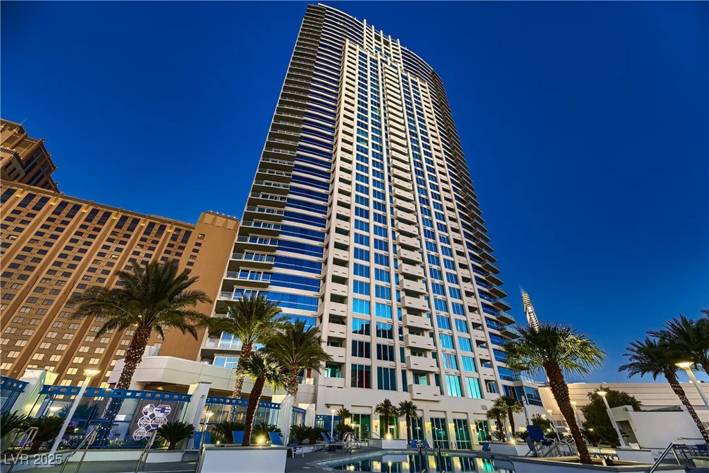 2700 Las Vegas, Las Vegas, NV 89109