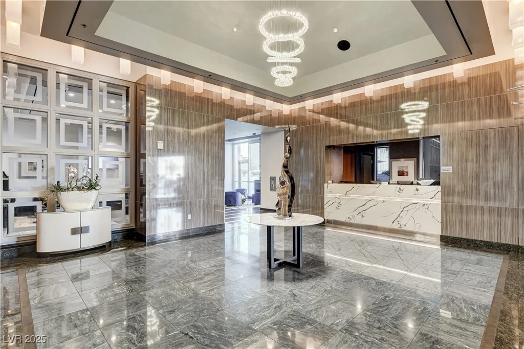2700 Las Vegas, Las Vegas, NV 89109
