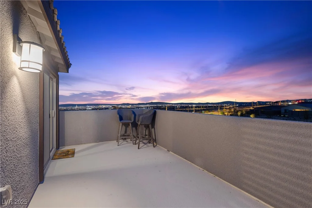 2367 Ridgeline Wash, Las Vegas, NV 89138