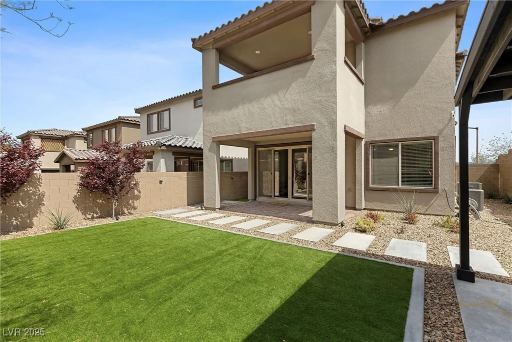 2367 Ridgeline Wash, Las Vegas, NV 89138