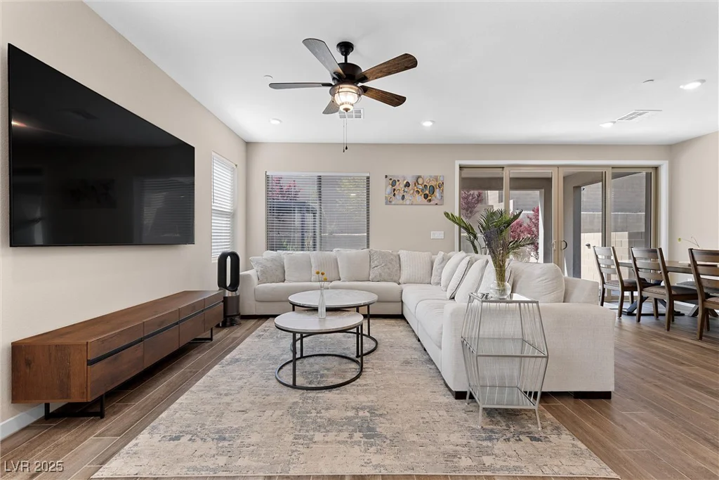 2367 Ridgeline Wash, Las Vegas, NV 89138