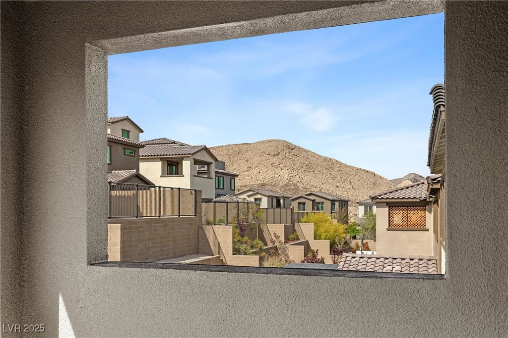 2367 Ridgeline Wash, Las Vegas, NV 89138