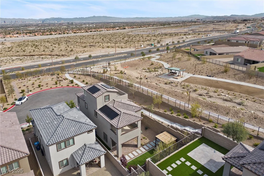 2367 Ridgeline Wash, Las Vegas, NV 89138