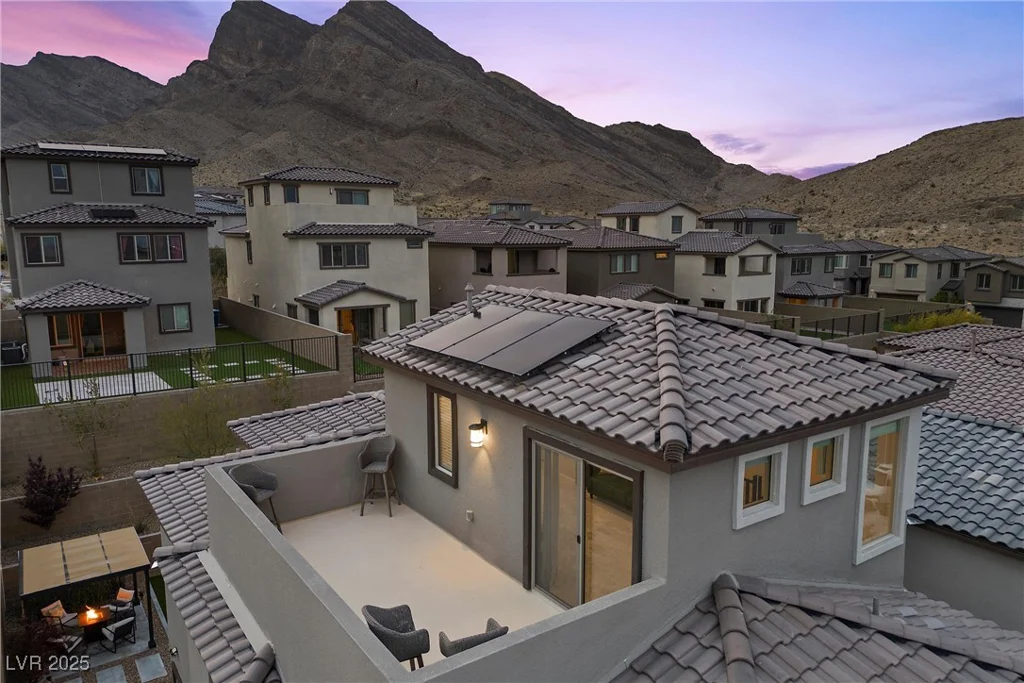 2367 Ridgeline Wash, Las Vegas, NV 89138