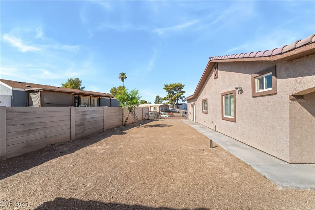 2214 Wilkinson, North Las Vegas, NV 89030