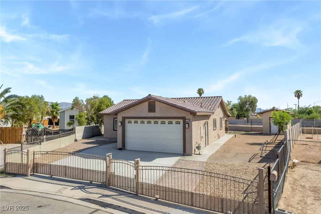 2214 Wilkinson, North Las Vegas, NV 89030
