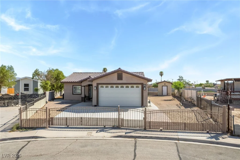 2214 Wilkinson, North Las Vegas, NV 89030