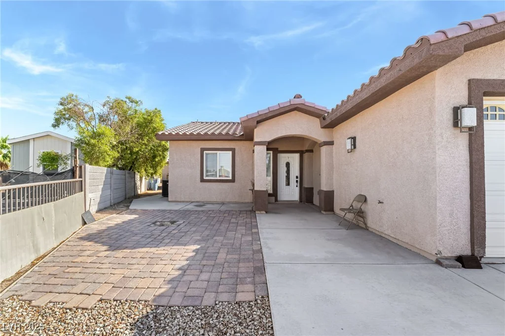 2214 Wilkinson, North Las Vegas, NV 89030