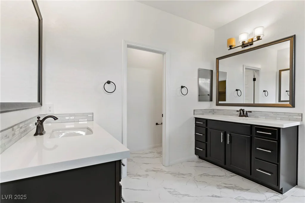 8992 Sparkling River, Las Vegas, NV 89178