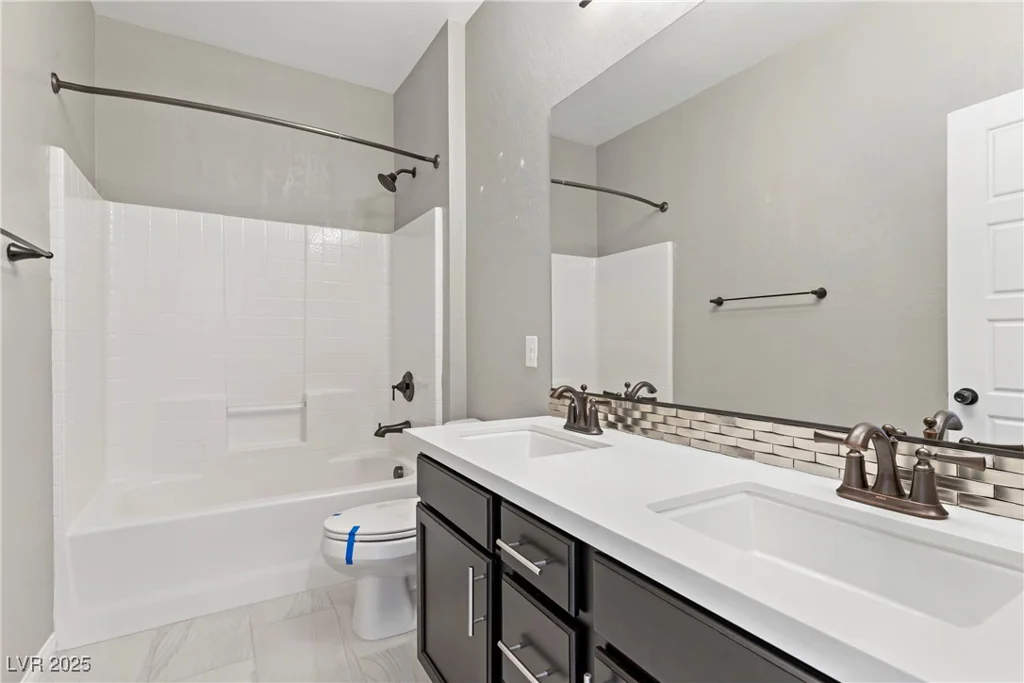 8992 Sparkling River, Las Vegas, NV 89178