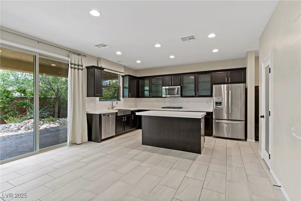 8992 Sparkling River, Las Vegas, NV 89178